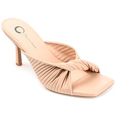 Journee Collection Womens Tru Comfort Foam Greer Pump