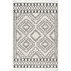 nuLOOM Vasiliki Moroccan Shag Tasseled 6' 7" x 9' Area Rug