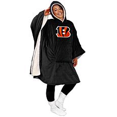 Officially Licensed NFL Pegasus Sports Team Logo Throw