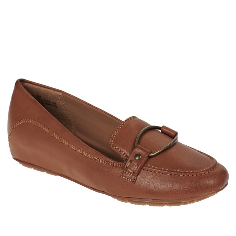 bare traps oakes loafer