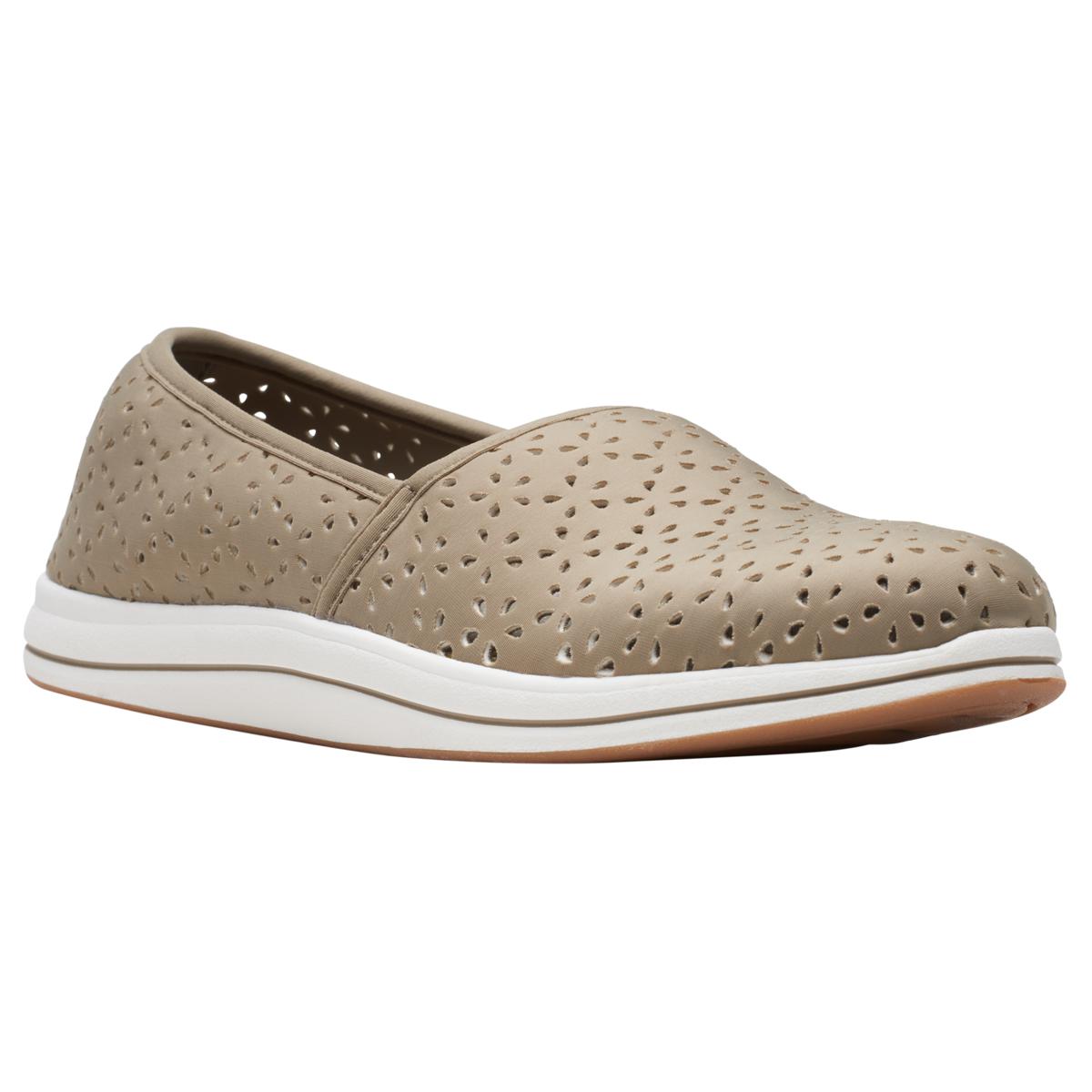 Clarks deals cloudsteppers loafers