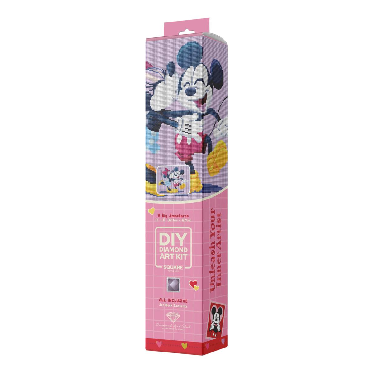 Diamond Art Club Disney Mickey & Minnie A Big Smackaroo