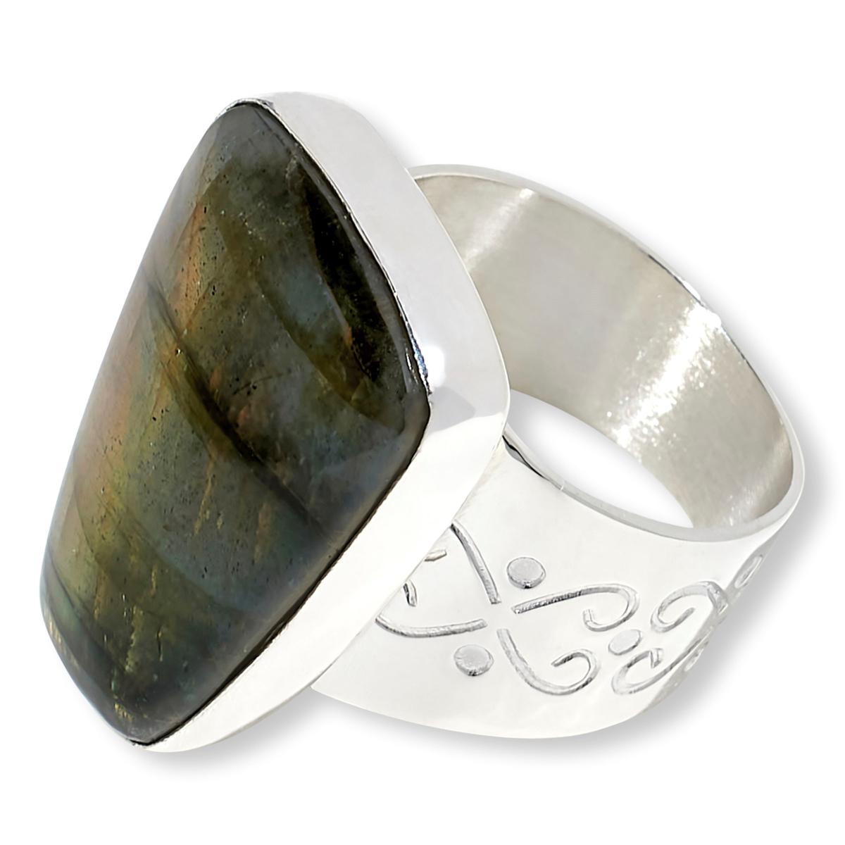 Labradorite Ring in Sterling shops Silver, Size 6 1/4