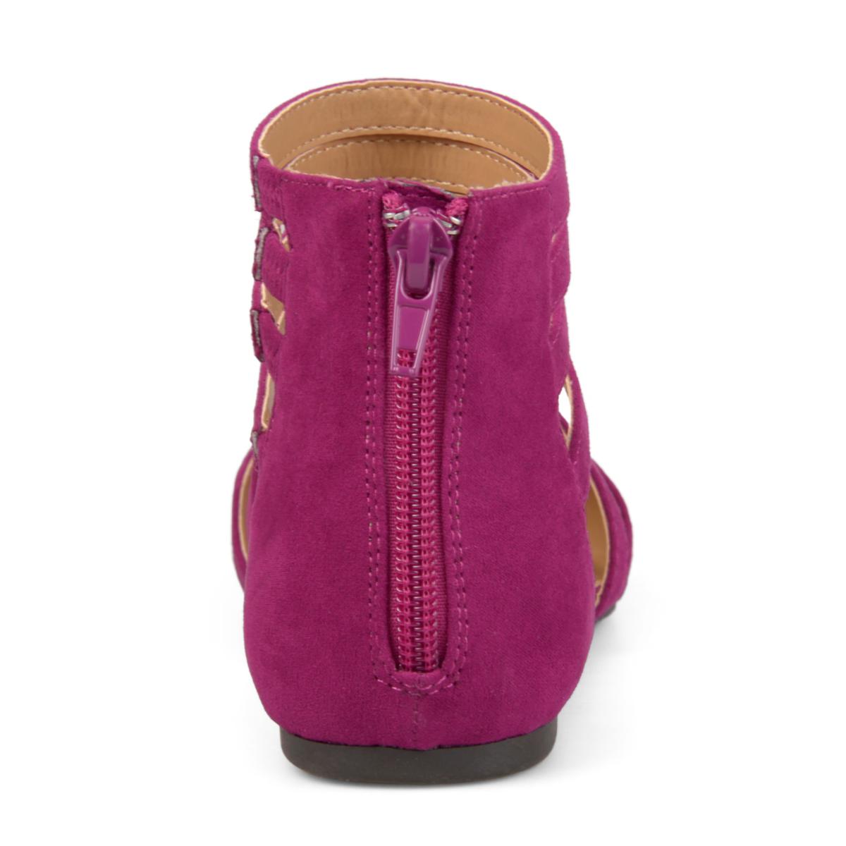 Journee Collection Women's Tru Comfort Foam Marlee Flat 20475434