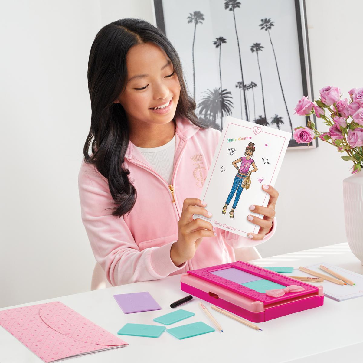 Juicy Couture: Fashion Exchange 51 Piece Designer Kit