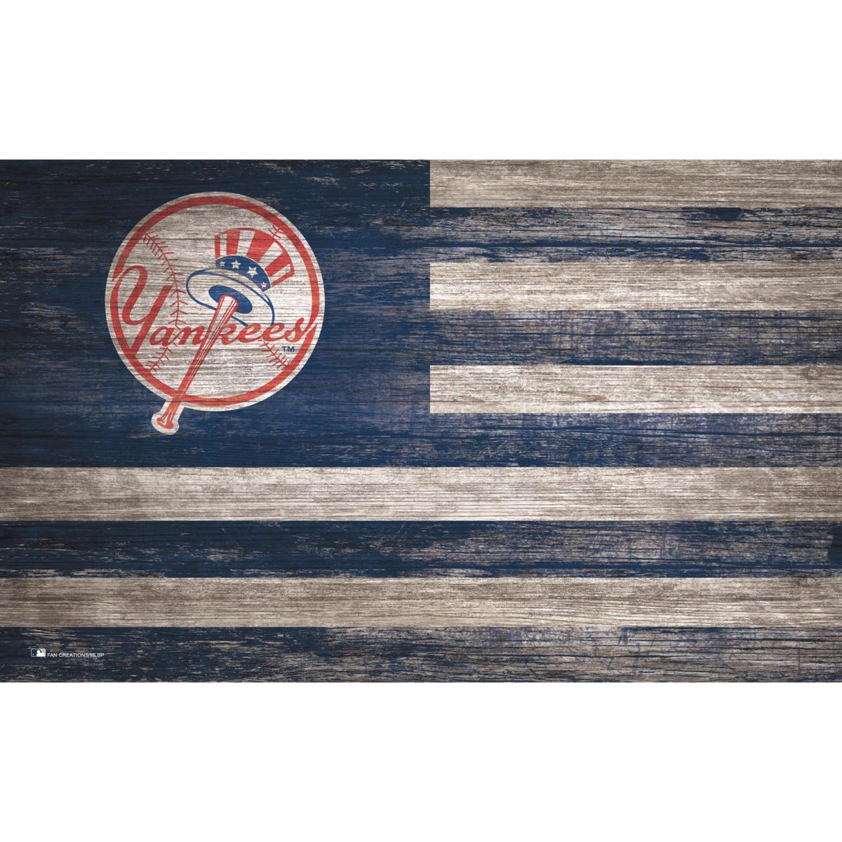 New York Yankees Distressed Logo Cutout Sign