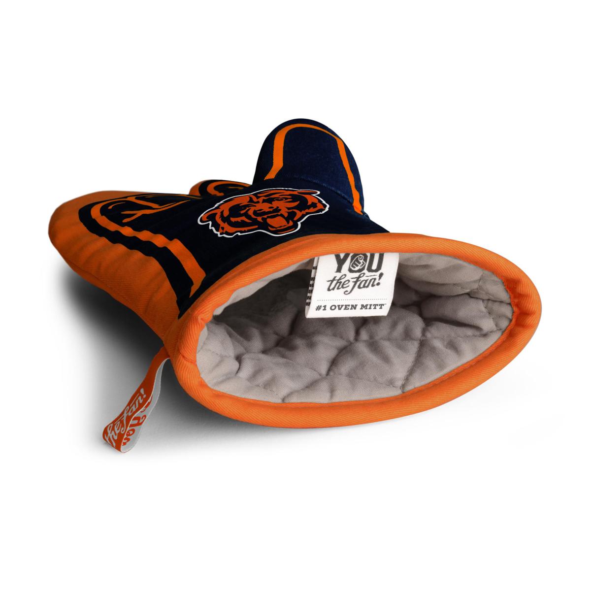 Chicago Bears 3-Piece Apron, Oven Mitt, and Chef Hat Set