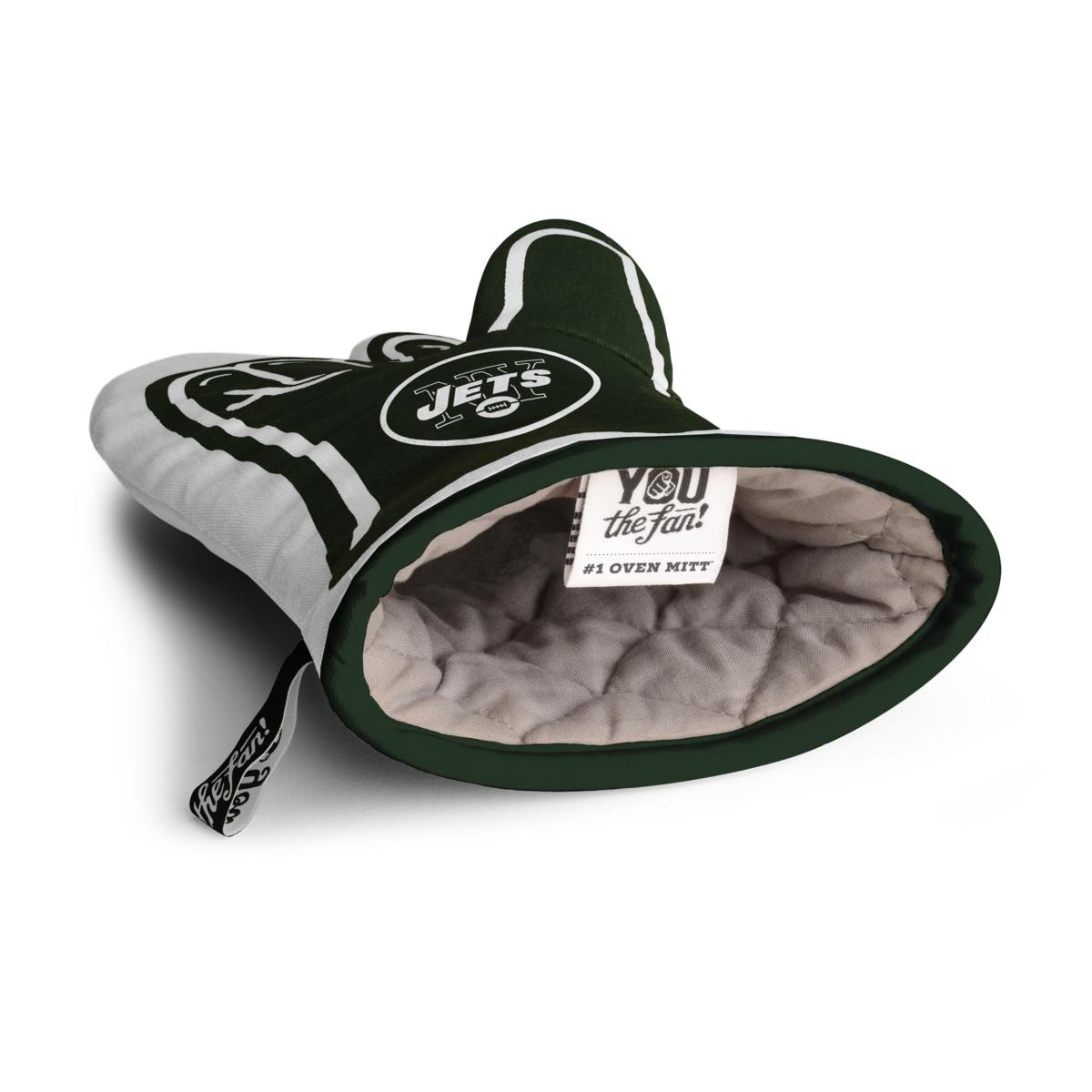 https://i02.hsncdn.com/is/image/HomeShoppingNetwork/rocs1200/nfl-1-oven-mitt-new-york-jets-d-2019101810151823~9320013w_alt2.jpg