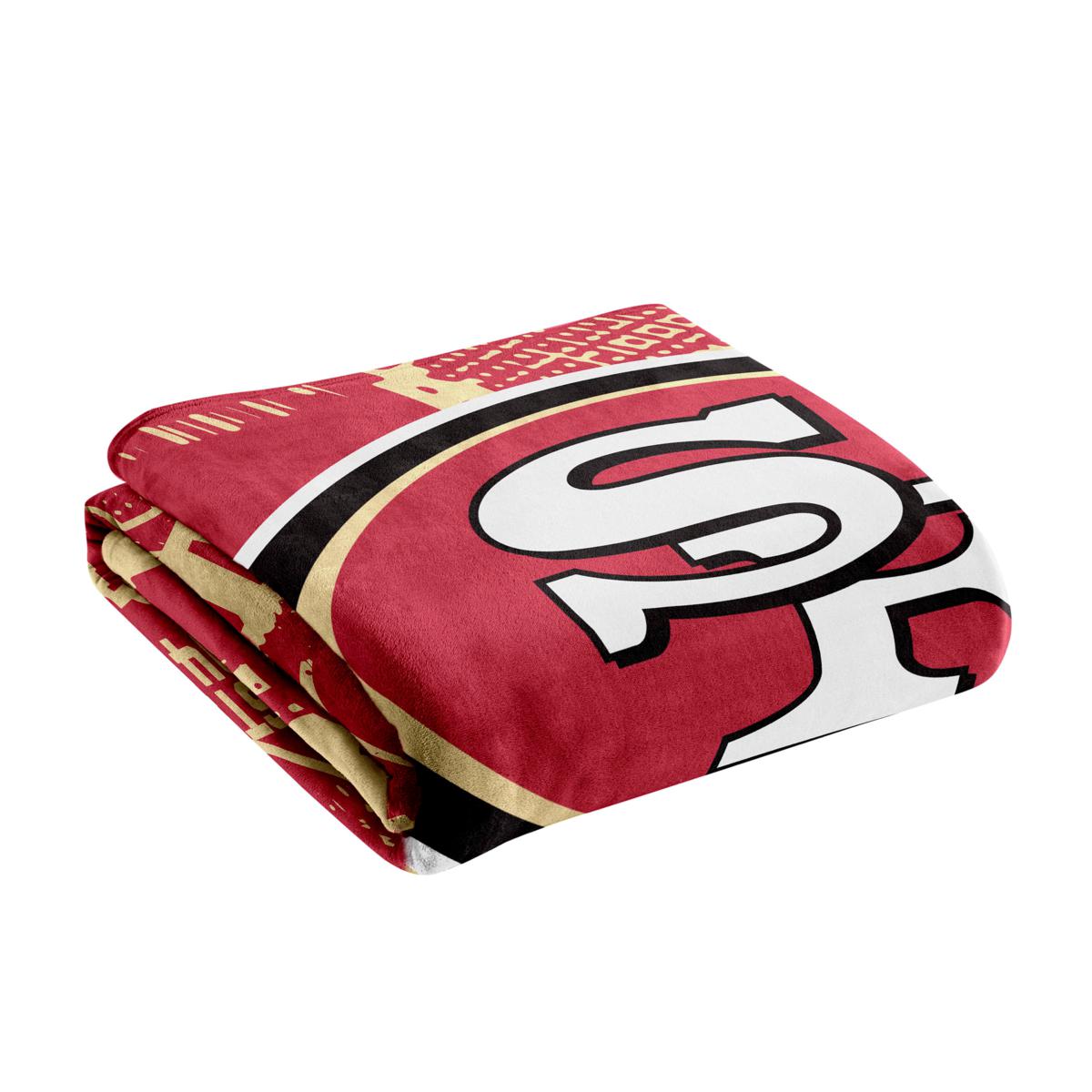 San Francisco 49ers 50'' x 60'' Plush Raschel Throw