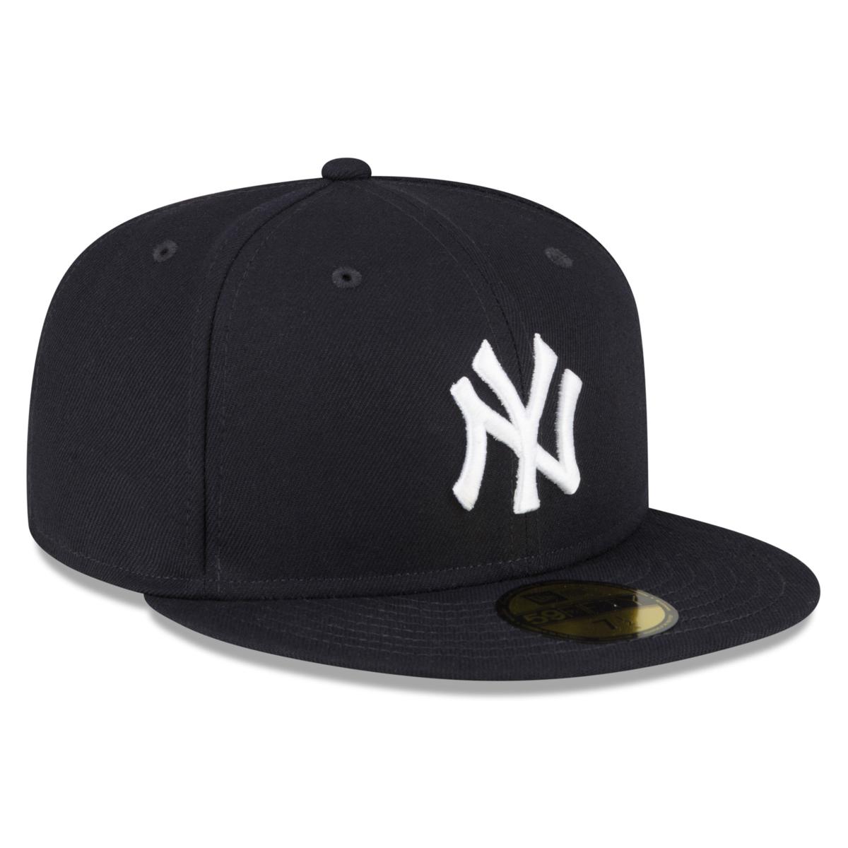 Officially Licensed Fanatics MLB Men's Yankees Black/White Fitted