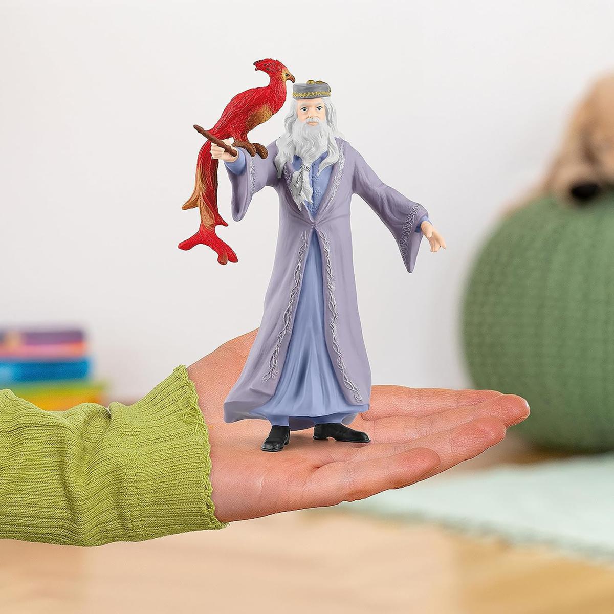 Schleich Wizarding World of Harry Potter Albus Dumbledore & Fawkes