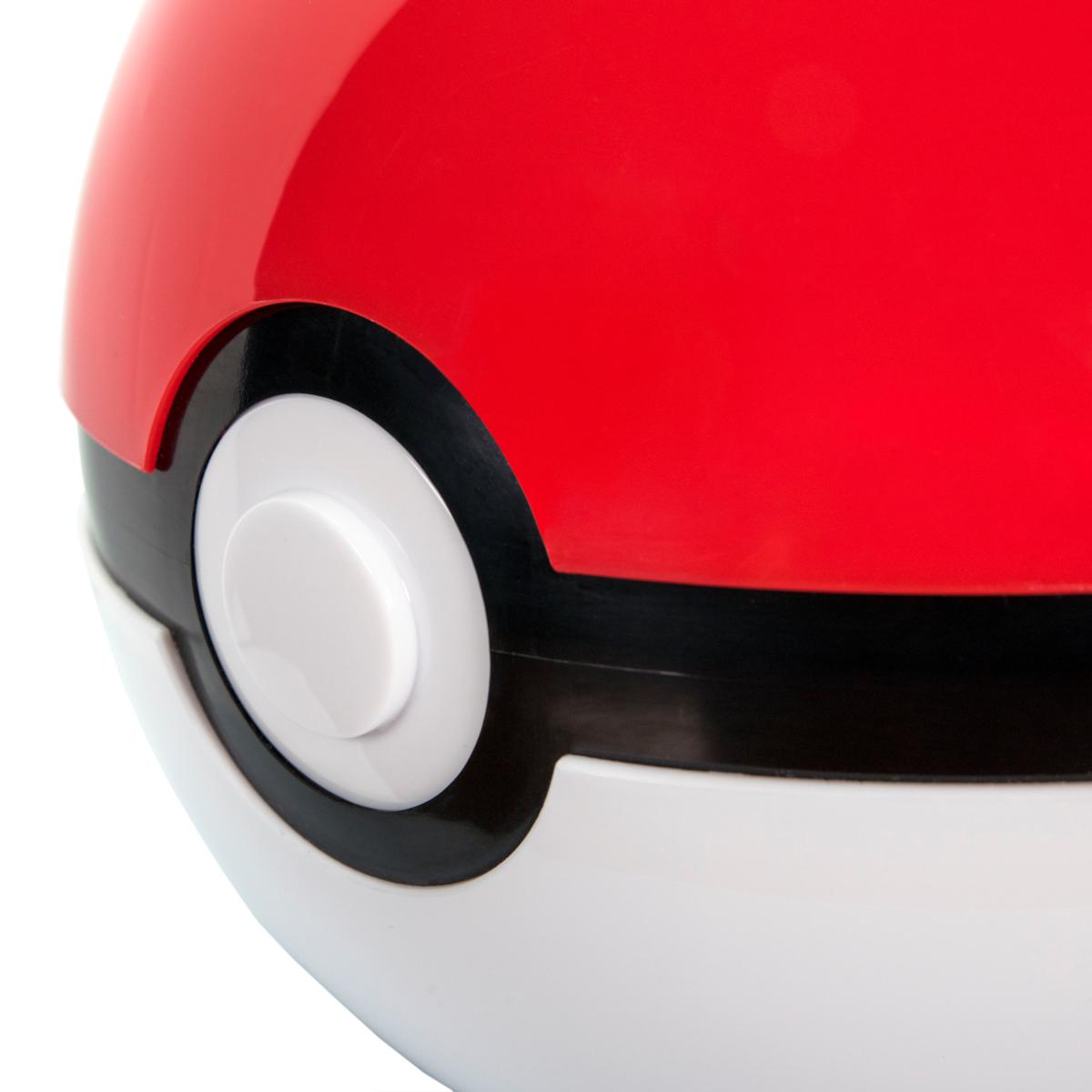 Uncanny Brands Pokemon Pokeball Halo Toaster