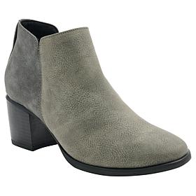 Aetrex Victoria Ankle Boot with Arch Support