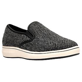"As Is" Clarks Cloudsteppers BreezeSky Zoe Slip-On Sneaker