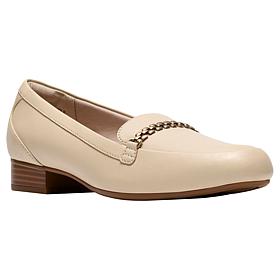 Clarks Collection Juliet Mia Leather Loafer