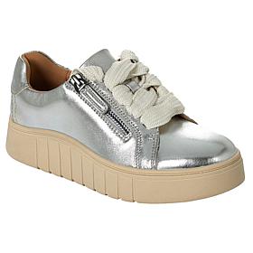 Clarks Collection Mykah Joy Leather Casual Sneaker