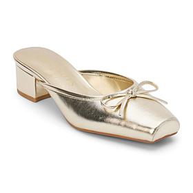 Coconuts by Matisse Geneva
Mule