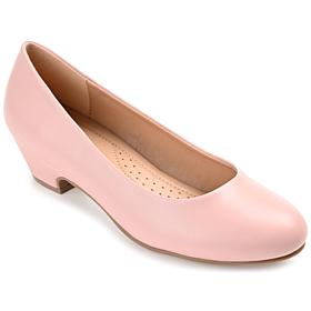 Journee Collection Women's Comfort Wide Width Saar Pump