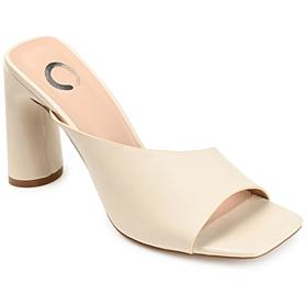 Journee Collection Womens Dola Pump