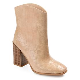 Journee Collection Women's Tru Comfort Foam Brekinn Bootie