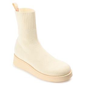 Journee Collection Womens Tru Comfort Foam Ebby Bootie