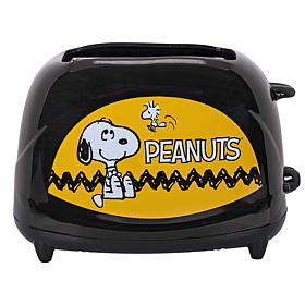 Uncanny Brands Peanuts Snoopy Two-Slice Toaster