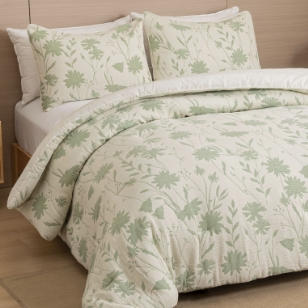 Floral bed comforter and sham set
